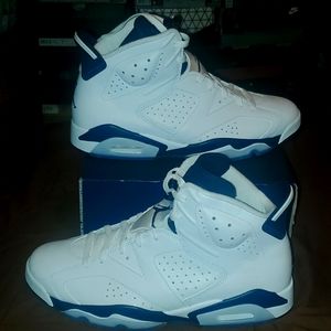 Jordan navy 6
